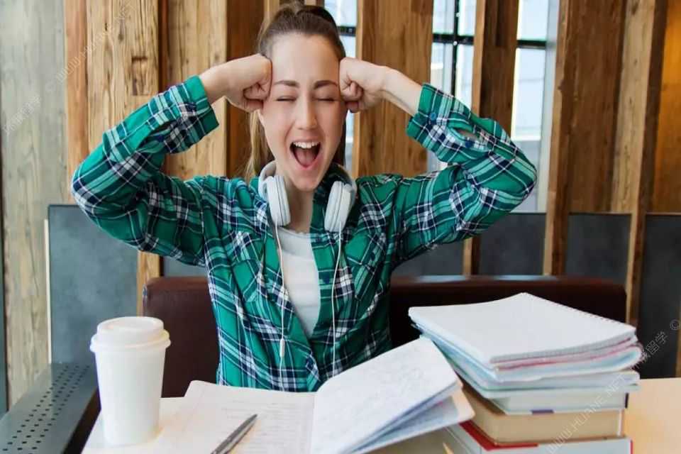 对于大学生有什么值得看的励志电视剧